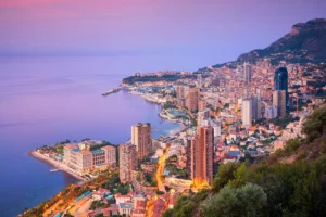 Widok na Monako ze wzgórza Monte Carlo