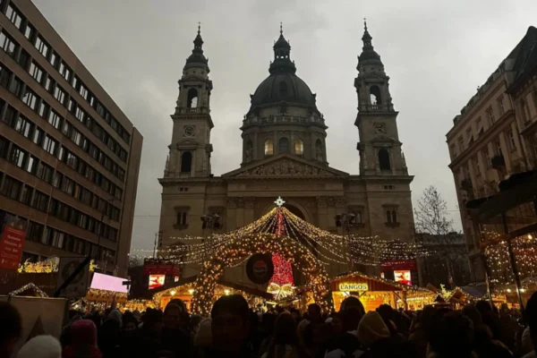 Jarmark Świąteczny - Budapeszt